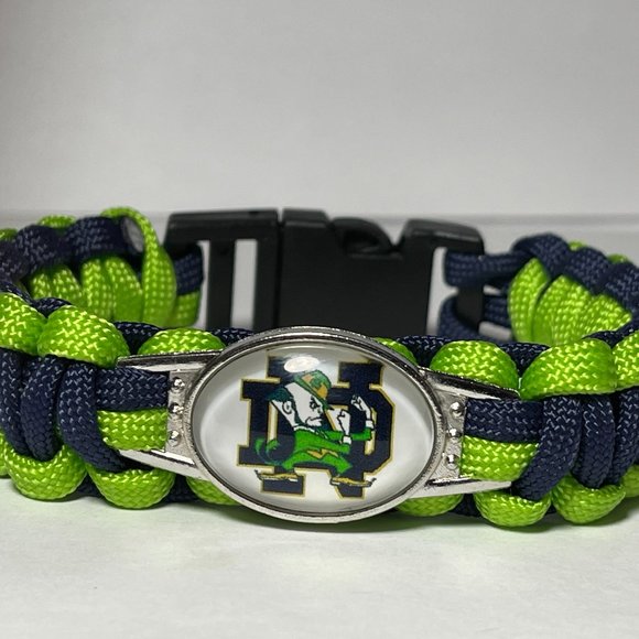 Notre Dame Fighting Irish NCAA "LEPRECHAUN" Paracord Bracelet NEW - Picture 1 of 2